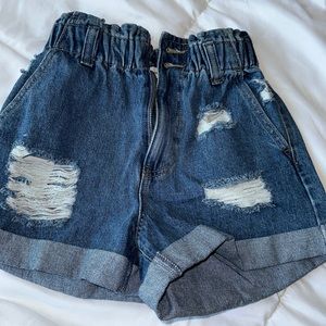 jean shorts :)